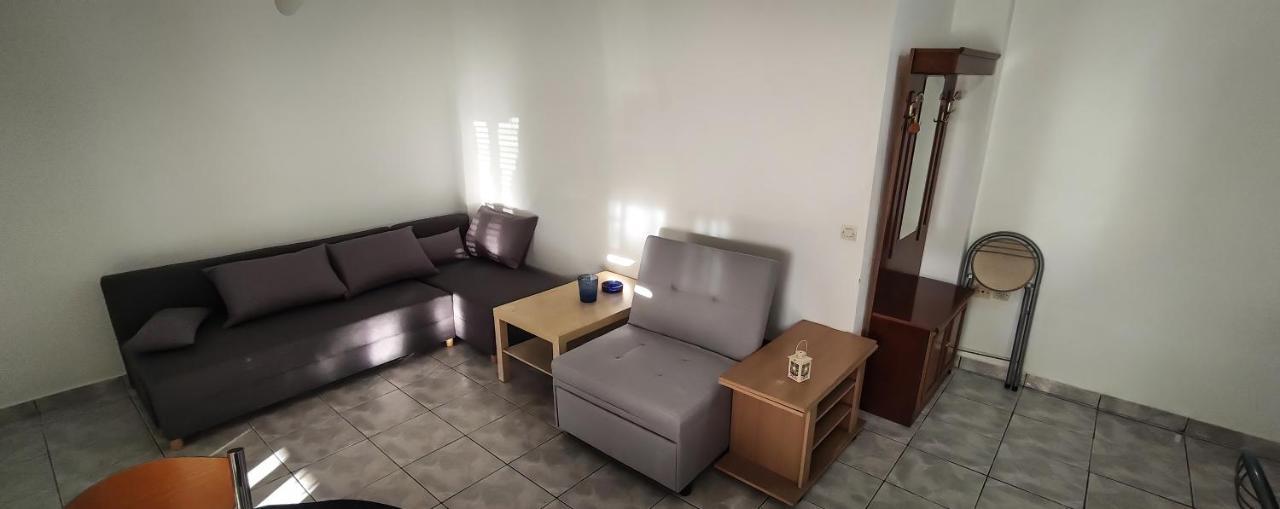 Ferienwohnung Loutraki Times Exterior foto